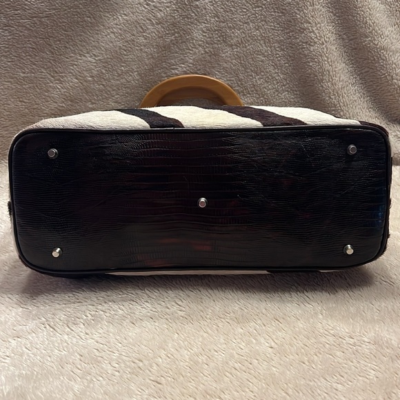 LAURA DI MAGGIO Tote - Picture 8 of 17